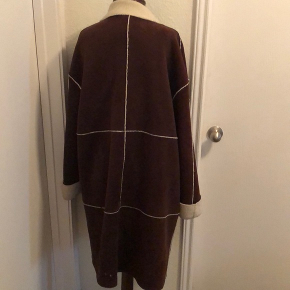 Coat - Picture 3 of 5